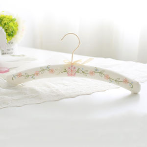 WOOD STAR Appendiabiti Imbottito all'Ingrosso <span class=keywords><strong>per</strong></span> Abbigliamento, in Tessuto di Cotone e Lino, Gancio Flessibile <span class=keywords><strong>per</strong></span> Abiti da Sposa, <span class=keywords><strong>per</strong></span> Uso nell'Armadio - Product Image 5