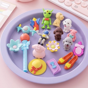 Gomme à effacer détachable en forme de dessin animé, modèle 08X, pour élèves du primaire, cadeau ou prix pour la Fête des Enfants du 1er juin - Product Image 3