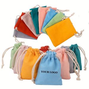 Sac cadeau en toile noire à cordon de serrage, petit format, avec logo personnalisé imprimé, pour maquillage, bijoux, pochette en coton réutilisable - Product Image 4