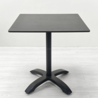 Table à manger pliante en aluminium noir HPL au design français moderne, utilisation intérieure et extérieure, résistante à l'eau, jardin, restaurant, hôtel