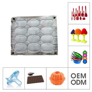 Molde de Silicona Industrial Personalizado OEM ODM YIOT Ecológico con Certificación SG.S ROHS para Fabricación de Moldes, Pulsera Personalizada Colorida - Product Image 2