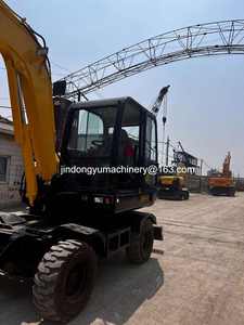 Excavadora de Ruedas Hyundai HX60Pro de Segunda Mano 60W-7 R485LVS a Bajo Precio con Motor y Alta Potencia de Excavación en Venta - Product Image 3