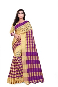 Vente en gros de saris en satin de soie pour vêtements ethniques Vêtement - Product Image 4