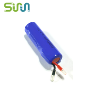 Batterie lithium cylindrique à semi-conducteurs OEM de haute qualité 18650, 3,7 V 2000 mAh, supportant une décharge à taux 10C