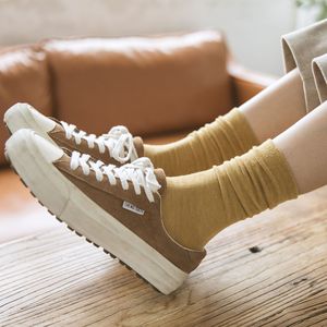 Calcetines <span class=keywords><strong>de</strong></span> algodón para hombre S890048JY, nuevo estilo otoño/invierno, color liso, ideales para Instagram, apilados, calcetines <span class=keywords><strong>de</strong></span> punto sencillos con punta plana. - Product Image 4