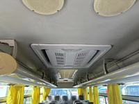Bus touristique de luxe d'occasion à 32 places, conduite à gauche, moteur diesel Euro 3, boîte manuelle, personnalisable, moteur arrière, bus urbains à vendre