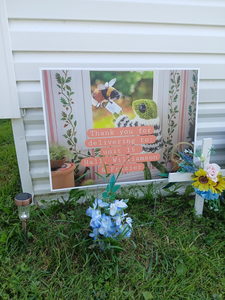 ป้ายสนามหญ้า PVC แข็งแรงทนทานต่อสภาพอากาศ ขนาด 18x24 นิ้ว ป้ายโฆษณาแบบกำหนดเอง ป้องกันรังสียูวี เป็นมิตรกับสิ่งแวดล้อม เหมาะสำหรับงานขายของในโรงรถ งานแต่งงาน ป้ายอสังหาริมทรัพย์ งานอีเว้นท์กลางแจ้ง และป้ายสนามหญ้า - Product Image 6