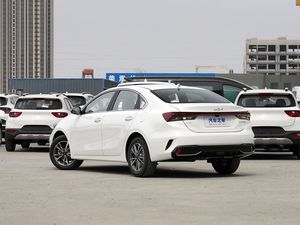 Per K3 2024 Berlina a Benzina con Guida a Sinistra, Luci LED Star-map, Trasmissione CVT - Product Image 5