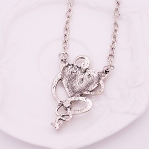 Diablo rojo colgante de corazón diabólico cuernos cola rubí corazón collar - Product Image 5