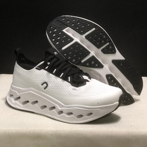 Scarpe Sportive On Cloudsurfer <span class=keywords><strong>Max</strong></span> Comode e Traspiranti, Scarpe da Corsa Casual con Ammortizzazione e Aumento di Altezza - Product Image 1