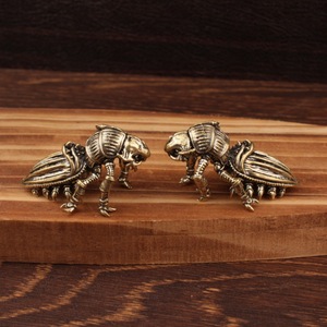 Figura de insecto de latón, decoración de metal resistente de estilo retro para coche, oficina o sala de té - Product Image 2