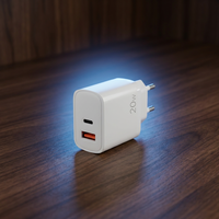Chargeur mural USB C PD 20W avec logo personnalisé OEM, USB A QC 3.0, charge rapide pour ordinateurs portables et téléphones