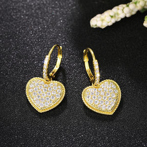 E3985 Pendientes de diamantes Golden Heart de oro amarillo para mujer, románticos, para uso diario, color G, diamantes naturales - Product Image 4