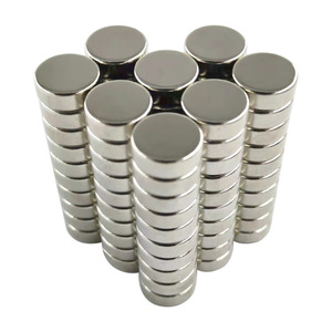 Imanes Permanentes de Neodimio N52 Personalizados y Resistentes, Certificados ISO 9001, para Uso Industrial, con Recubrimiento de <span class=keywords><strong>Ni</strong></span>/<span class=keywords><strong>Zn</strong></span>/Oro/Epoxi, para Corte y Soldadura - Product Image 2