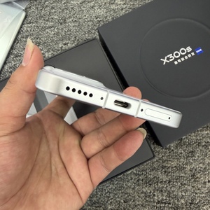 สมาร์ทโฟน Orginal X300S 5G สีขาว กล้อง Zeiss พร้อมเซ็นเซอร์ลายนิ้วมือ - Product Image 6