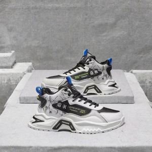 Chaussures Homme Automne 2026 Nouvelle Tendance Semelle Épaisse Souple Rehaussée Sport et Décontractées Doublure en Maille Chaussures Chunky Tendance Mode - Product Image 3
