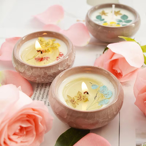 Vela de incienso de aromaterapia ecológica hecha a mano al por mayor con flores secas, tarro de cerámica de cera de soja para bares de Bodas de Navidad - Product Image 2