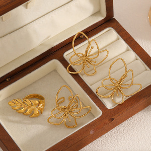 ชุดแหวนรูปใบไม้และผีเสื้อทรงเรขาคณิตสแตนเลสเครื่องประดับปาร์ตี้สำหรับทุกเพศ - Product Image 2