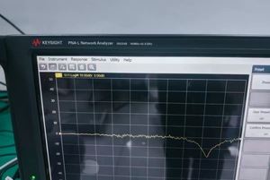 Analizador de Redes de Microondas KEYSIGHT N5234B PNA L de 10 MHz a 43.5 GHz - Product Image 3