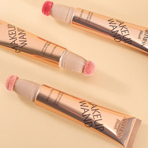 Cosméticos Transfronterizos: Barra de Colorete Líquido de Doble Uso para Labios y Mejillas con Aplicador de Esponja Tipo Pluma Iluminadora 50ml Comercio Exterior - Product Image 3