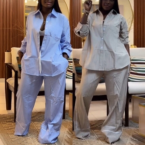 Conjunto de Duas Peças de Verão Elegante Hk7246: Camisa Listrada Solta de Gola Dobrável e Calças de Perna Larga para Mulheres - Product Image 2