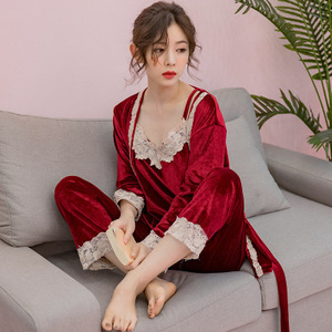 Conjunto de tres piezas de pijama de encaje para mujer, <span class=keywords><strong>moda</strong></span> de otoño e invierno, edición coreana, terciopelo dorado, traje de vestir para el hogar - Product Image 2
