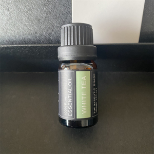 Le luxe à chaque goutte : Huiles <span class=keywords><strong>de</strong></span> massage personnalisées 10 ml à la lavande, au clou <span class=keywords><strong>de</strong></span> girofle, à l'orange et au thym - Huiles essentielles 100 % pures - Coffrets cadeaux sur mesure - Product Image 2
