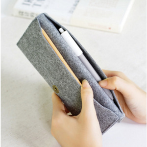 Pochette de rangement en feutre souple et léger, personnalisable avec logo, plusieurs styles, pour stylos/crayons, idéale pour l'école, le bureau ou l'usage quotidien - Product Image 6