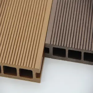 Planches de terrasse composites Wpc pour revêtement de sol extérieur Matière première Anti-uv Bois Plastique Composite Decking Bois Wpc Decking