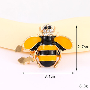 Bijoux avancés alliage argent plaqué <span class=keywords><strong>ours</strong></span> collier <span class=keywords><strong>boucle</strong></span> <span class=keywords><strong>d</strong></span>écorative Ins all-match femmes chemise broches <span class=keywords><strong>d</strong></span>étachable - Product Image 4