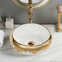 Lavabo décoratif électroplaqué, lavabo de comptoir plaqué or, lavabo moderne en céramique doré et blanc pour salle de bain