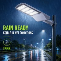 Lampadaire LED durable IP66 240W pour éclairage routier urbain, résidentiel et public extérieur