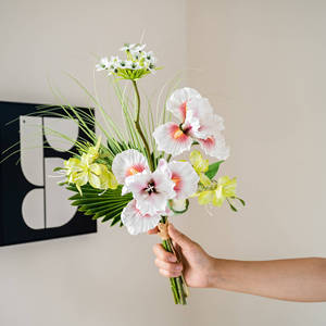 Arrangement floral élégant et fini 2026 – Bouquet de fleurs en soie créatif pour décoration esthétique de pièce et accessoire de photographie - Product Image 6
