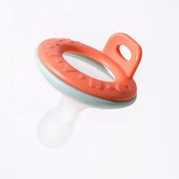 Sucettes uniques ressemblant à des seins, sucettes pas chères sans BPA, mini sucettes en silicone souple de style nouveau avec boîte en PP