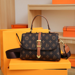 Nuevo Bolso Bandolera Mediano de PU con Textura Casual y de Alta Gama para Mujer, Bolso de Hombro con Estampado Clásico para Dama - Product Image 2