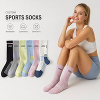 Chaussettes d'entraînement de course à pied de basket-ball respirantes pour femmes Protection sportive à haut équipage motif rayé bas de manchette tricoté pour l'automne