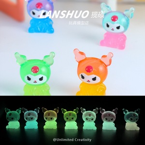 ตุ๊กตาเรซิ่นการ์ตูน Lanshuo ขนาดเล็ก สีสันสดใส พร้อมพวงกุญแจเรืองแสง ของสะสม ของเล่นศิลปะ รูปแบบ 3 มิติ งานประติมากรรมนามธรรม ฤดูใบไม้ผลิ 2026 - Product Image 1
