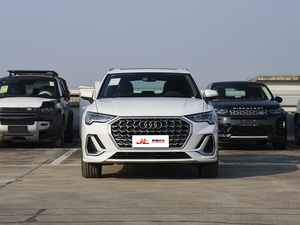 <span class=keywords><strong>Audi</strong></span> <span class=keywords><strong>Q3</strong></span> ปี 2021 35 TFSI Premium SUV 2.0T เกียร์ออโต้ พวงมาลัยซ้าย สีเดิม ไม่มีอุบัติเหตุ เหมาะสำหรับครอบครัว ขาย - Product Image 2