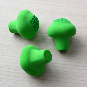 Nouvelles tendances beauté : Outils de conception originale pour créer des taches de rousseur (éponges) - Product Image 6