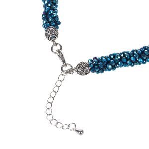 Collar de Cadena Trenzada Dorada de 18 Pulgadas con Cristales de Vidrio, Diseño Étnico Religioso con Patrón de Corazón, Regalo para Fiesta - Product Image 4