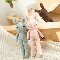 100% fait à la main lapin en peluche jouets bébé mouton jouets bébé Crochet tricoté lapin Amigurumi tricoté fascinant doux lapin jouets