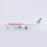 Modèle d'avion de simulation Ethiopian Airlines 787 de 43 cm, avion B787 avec lumières, ornement, cadeau avec train d'atterrissage et boîte cadeau