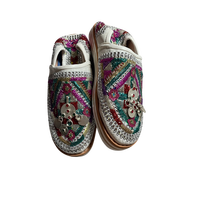 El yapımı Fas Aouge Babuşu, Berber desenli deri terlik, unisex, iç ve dış mekan kullanımı için.