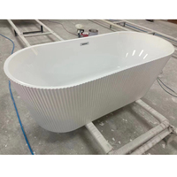 Housen Baignoire acrylique de style luxe autoportante Couleur Design graphique Baignoire d'angle dans la salle de bain Blanc Couleur personnalisée Traditionnelle