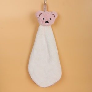 Toalla de Mano Personalizable <span class=keywords><strong>JENNIFER</strong></span> en Stock al por Mayor con Diseño de Oso de Dibujos Animados, Borde Bordado y Colgador, de Vellón Coral - Product Image 6