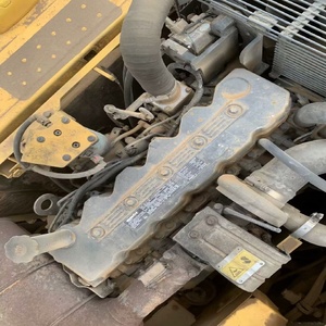 Pelleteuse hydraulique sur chenilles KOMATSU PC200-8E de 20 tonnes Châssis solide et chenilles larges PC200 Japon Original à vendre - Product Image 3