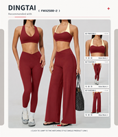 Soutien-gorge de sport rembourré à bretelles contrastantes et col halter pour femme, dos ouvert, color block, bonnet complet, sans armatures, coussinets amovibles, pour la gym et l'entraînement