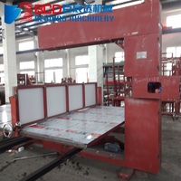 Machine à blocs de mousse à coupe verticale pour grande table de travail avec composants de noyau d'engrenage de moteur pour la fabrication d'éponge de cuisine en mousse à haute densité