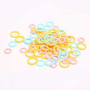 Circular Knitting Auxiliary Tool Color <strong>Hook</strong> and Wrap Loop Plastic 10cm 2000/bag Simple Style Fashion Sewing Accessory - Product Image 1