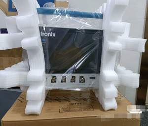 Tektronix MDO34 3-BW-500 Osciloscopio de dominio mixto 500MHz Nuevo - Product Image 3